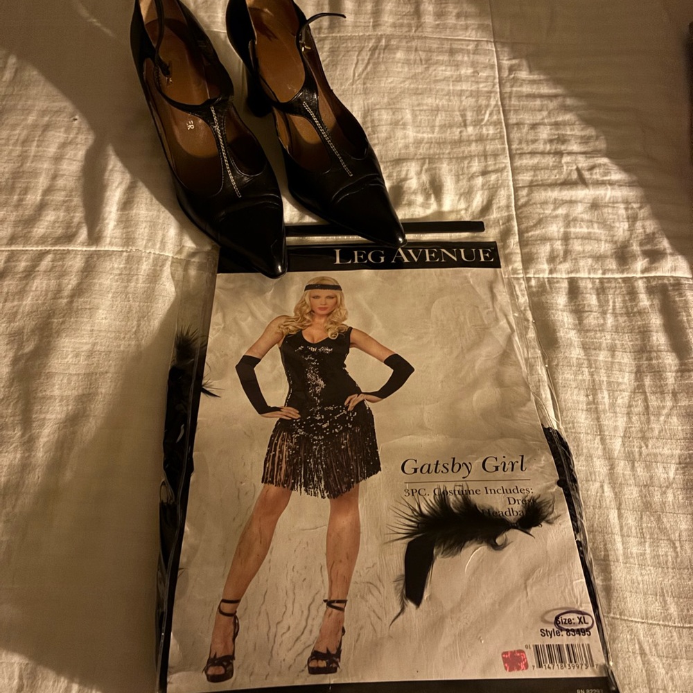 Leg Avenue Gatsby Girl Black Fringe Dress with Shoes